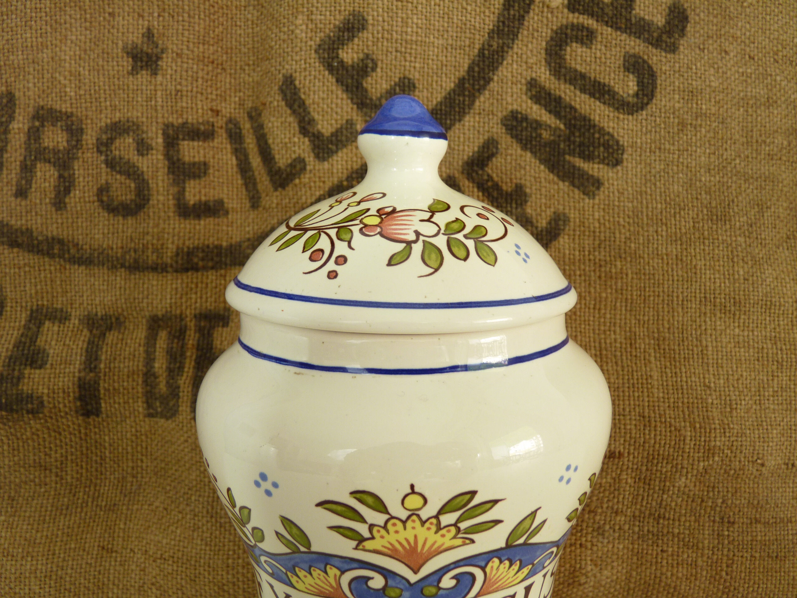Ex-Ruscus apothecary pot in st Clement's earthenware