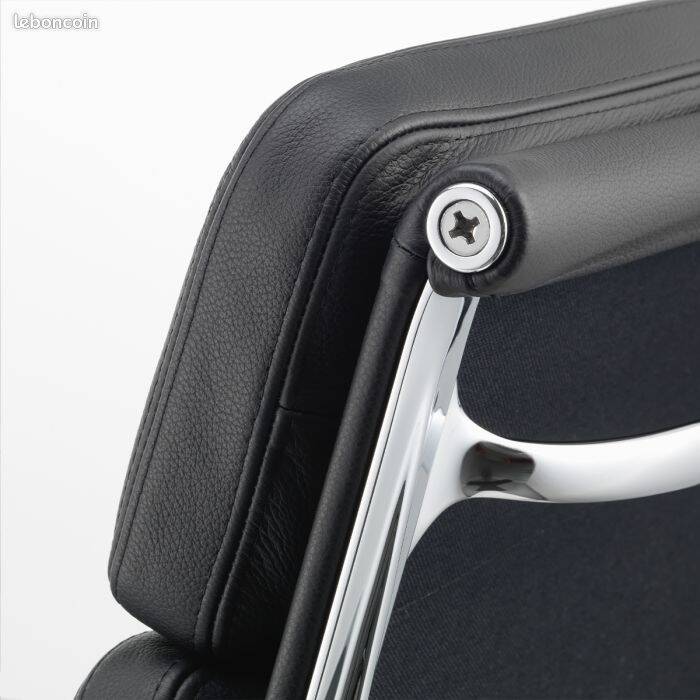 Vitra SoftPad EA217 Office Chair by Charles & Ray Eames