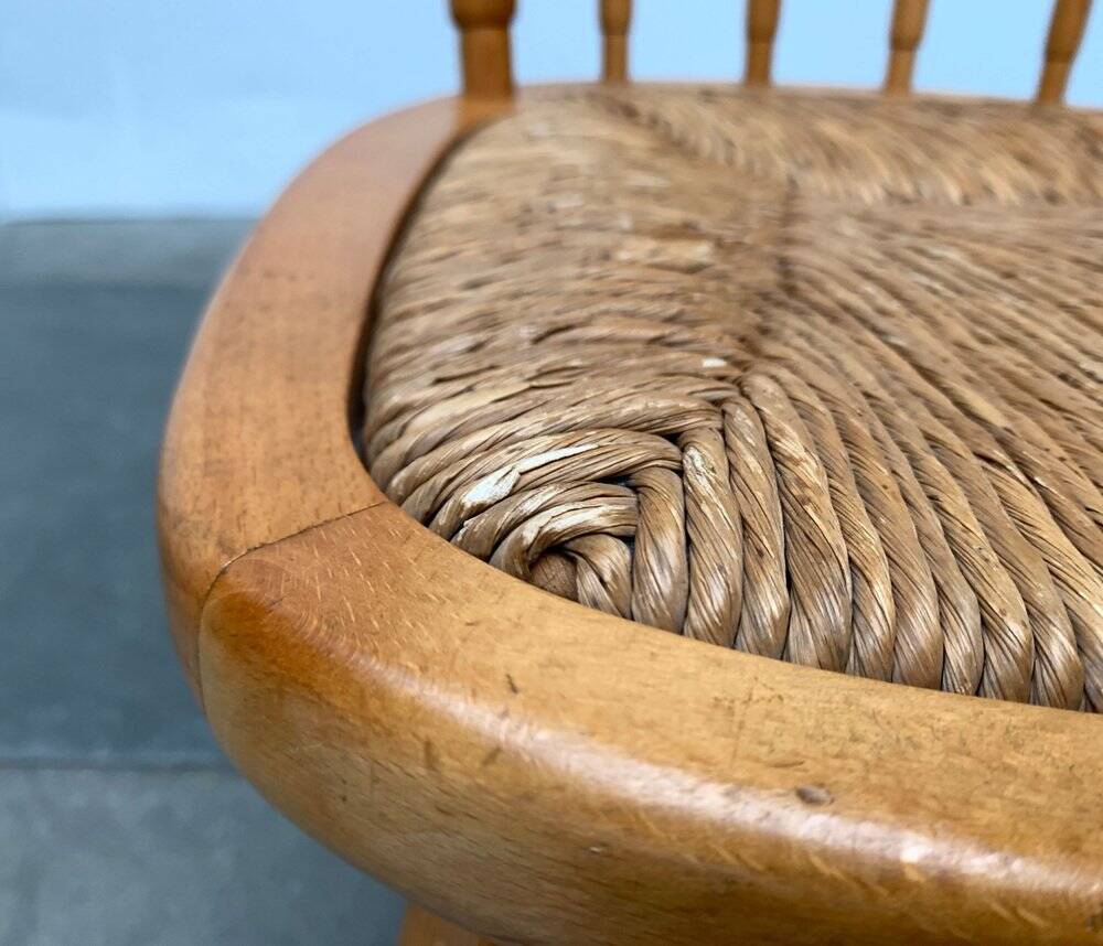 Mid-century wooden chair set in the style of Arno Lambrecht, 1950s.