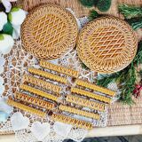 Set of 2 bottle mats and 11 Gien knife holders