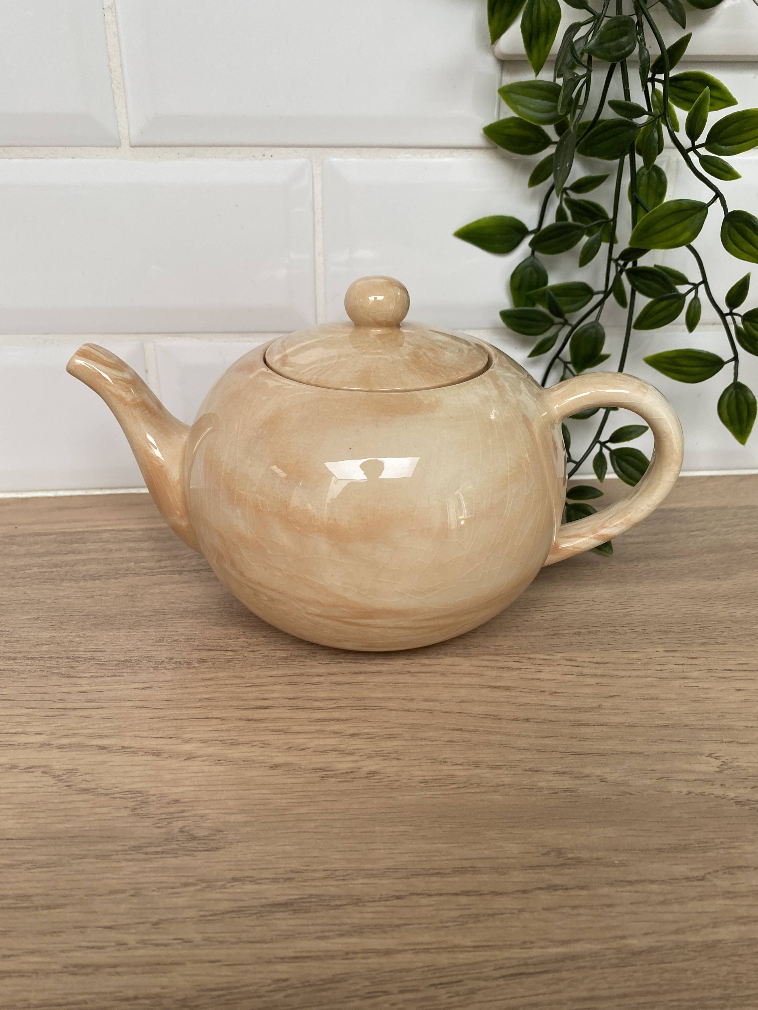Niderviller teapot