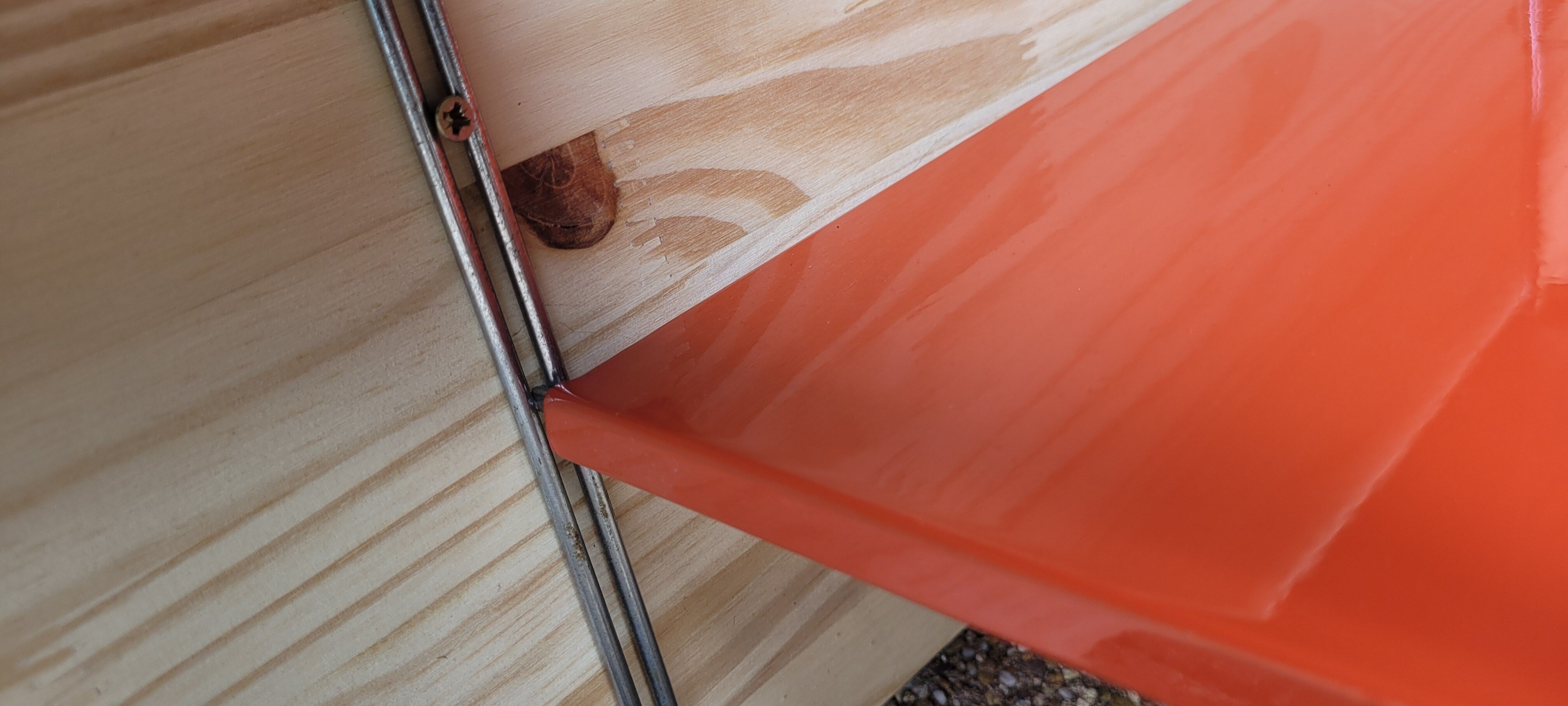 Shelf string metal 60