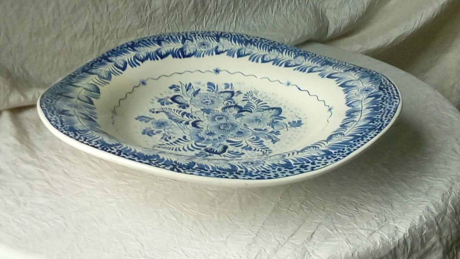 Plat en faience modele ondule de delft blauw hollande