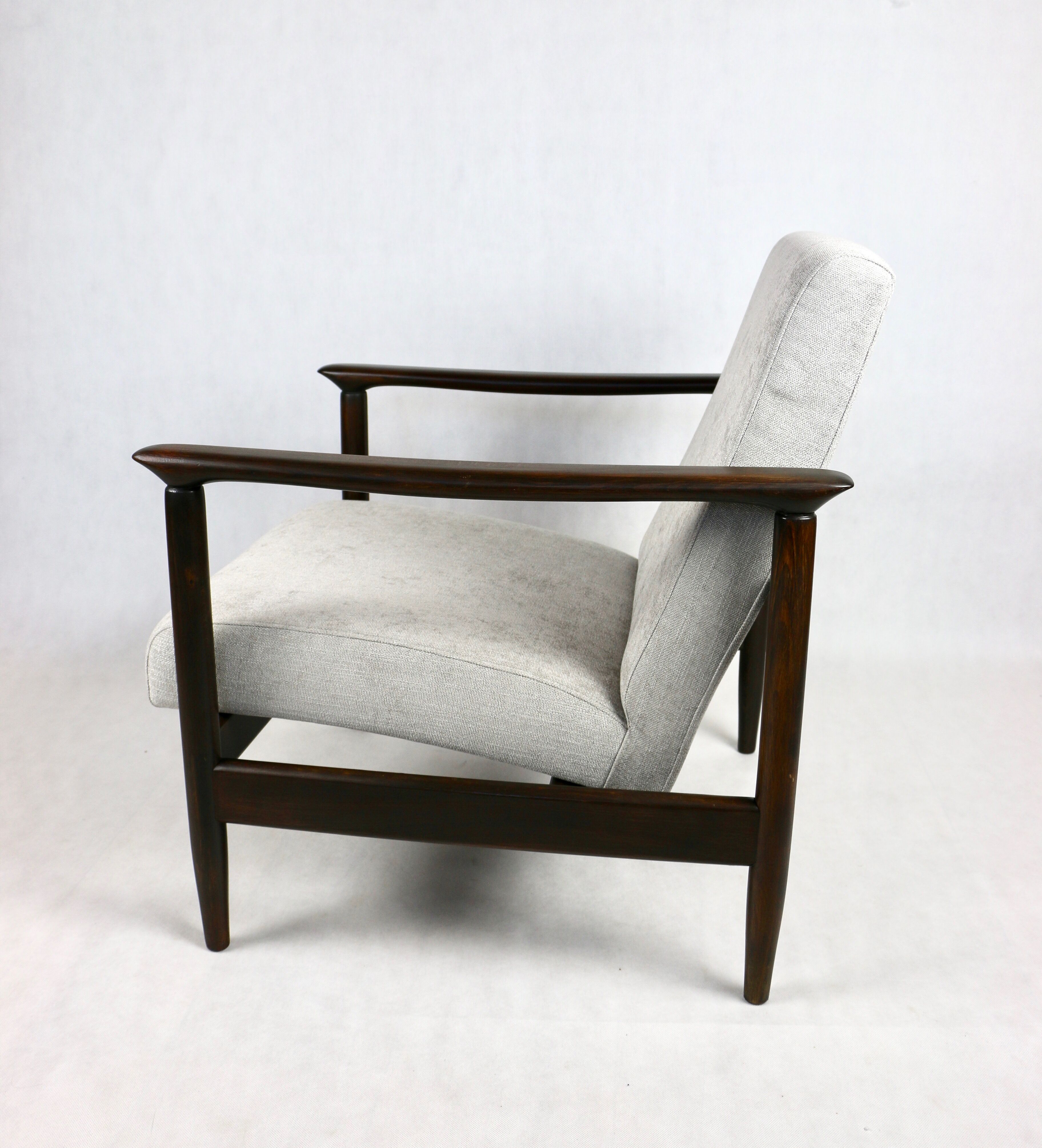 Light grey GFM-142 Chair by Edmund Homa, 1970s