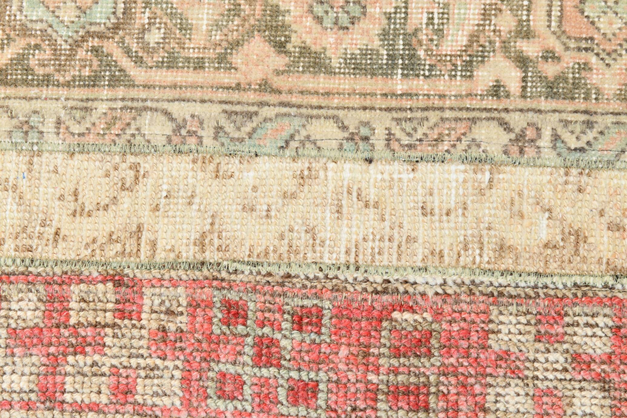 2x3 Rug For Accent Soft Beige Vintage Rug, 57x105Cm SK 22575