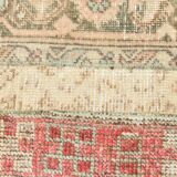 2x3 Rug For Accent Soft Beige Vintage Rug, 57x105Cm SK 22575