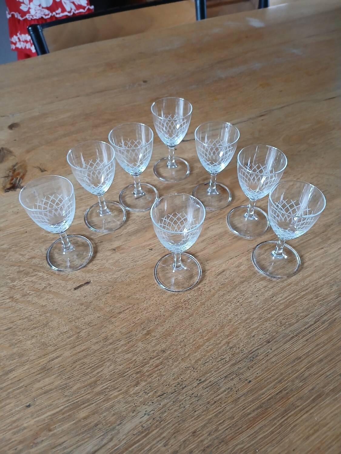 8 small vintage liqueur glasses