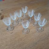 8 small vintage liqueur glasses