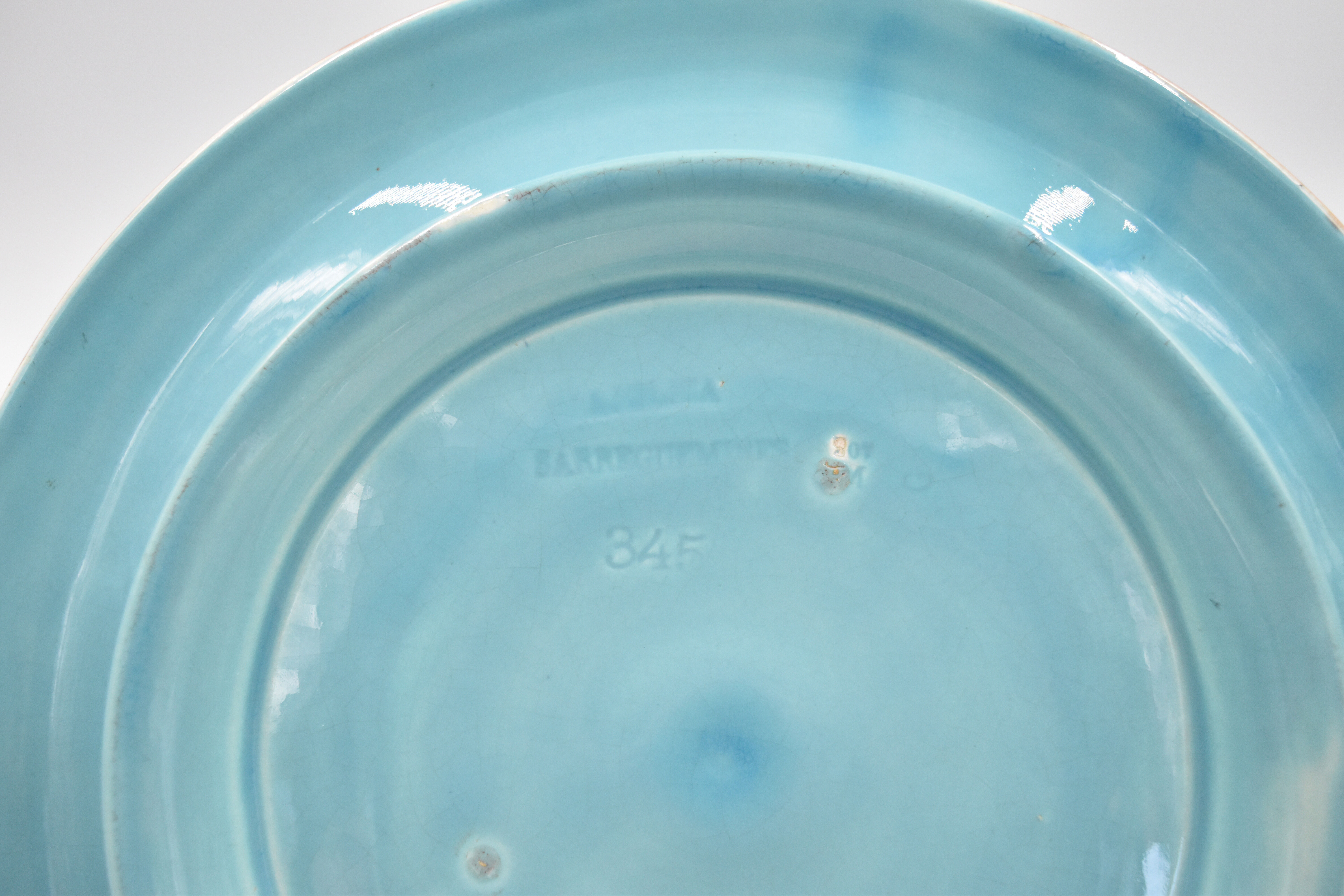 Cover-pot decor of murals in majolica Sarreguemines Majolica earthenware