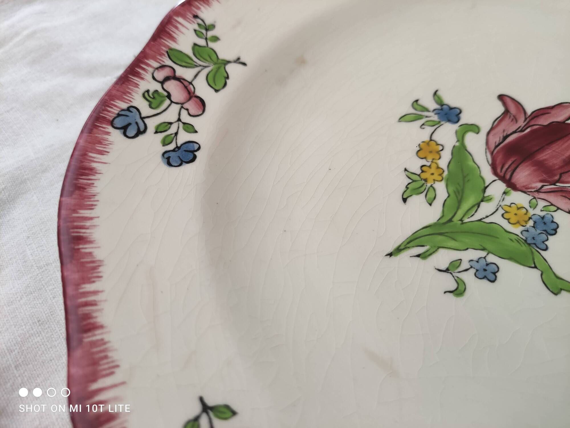 Set of 6 flat plates Gien France Lorraine model