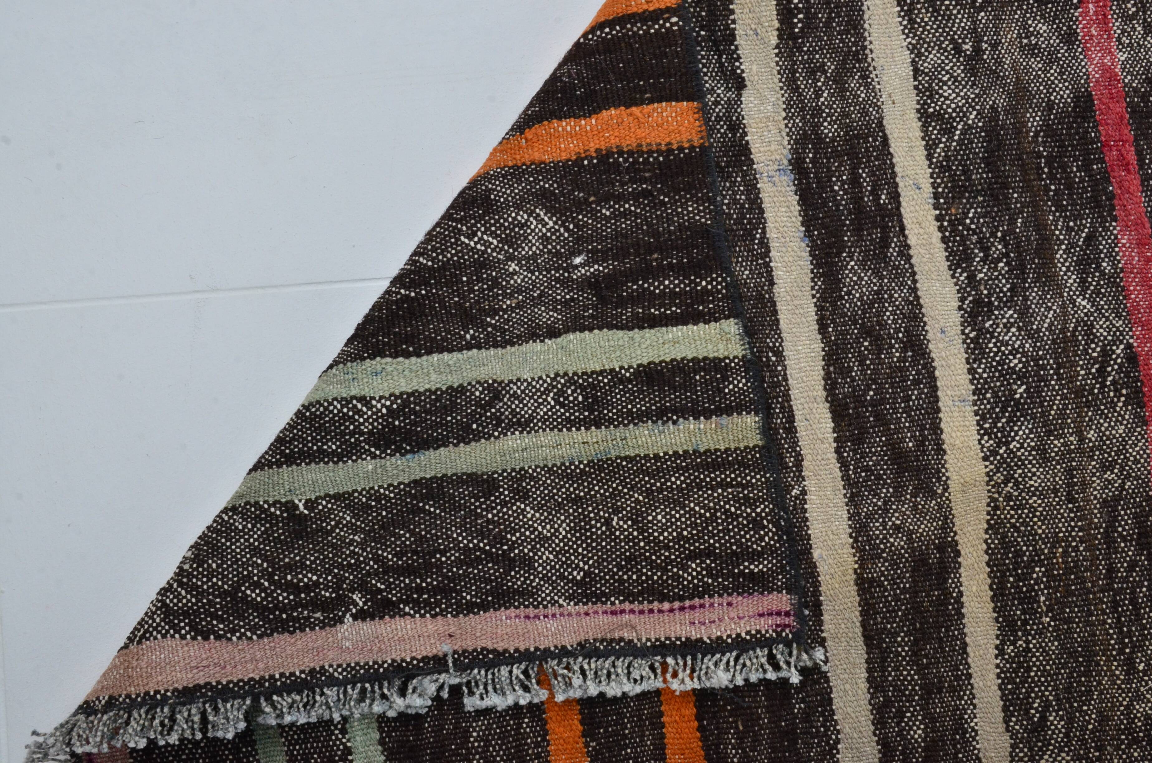 Vintage neutral kilim rug sku 3395