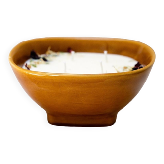 Ochre yellow bowl candle