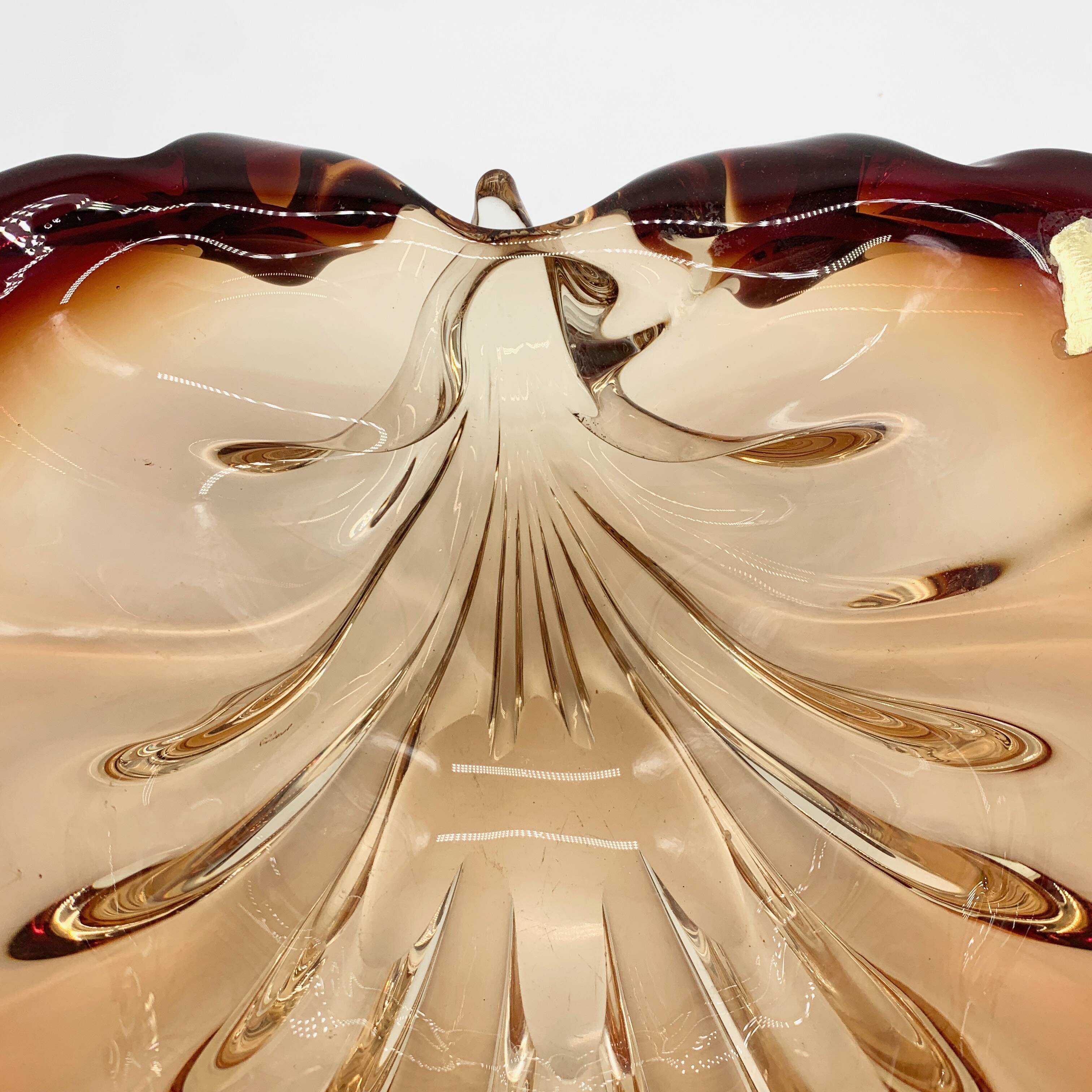 Large vintage Murano glass shell, 1960