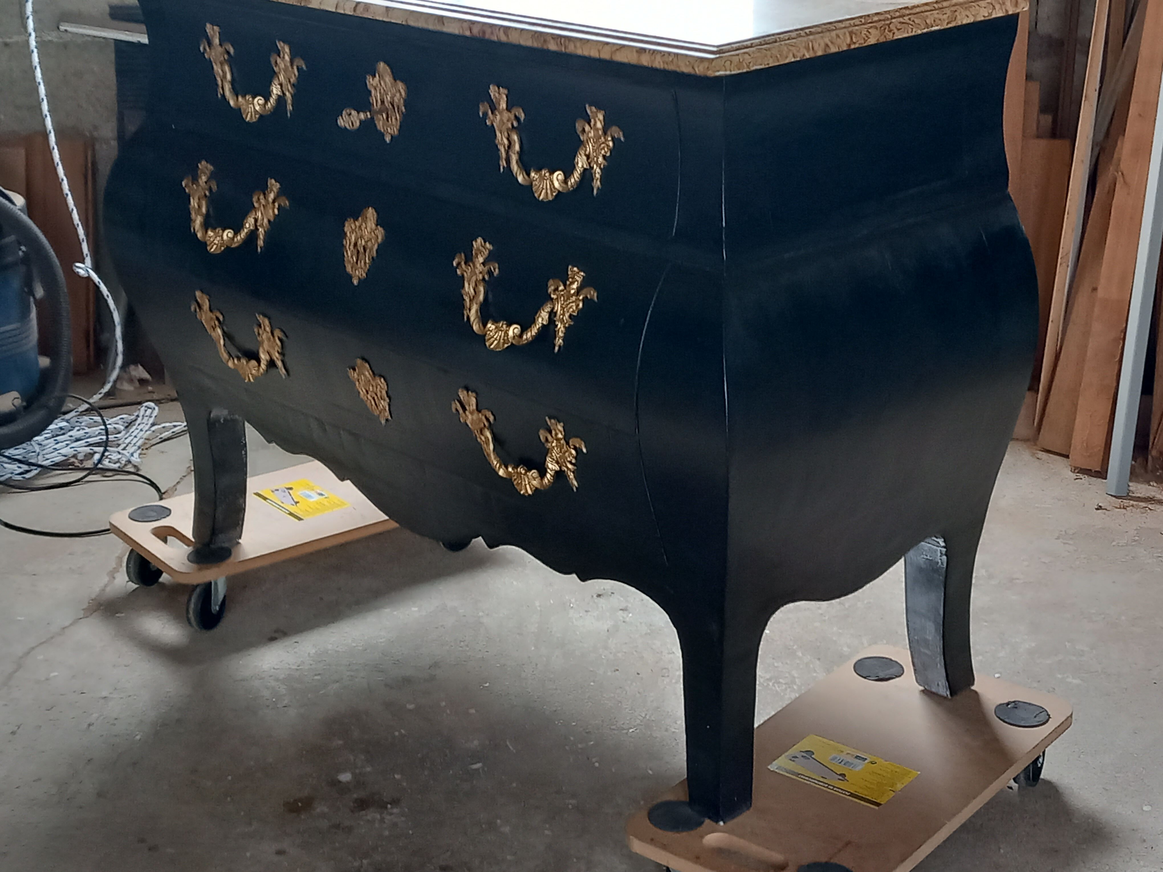Chest of drawers Louis XV