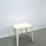 Vintage gebroken wit kunststof tuintafel eettafel