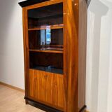 Biedermeier Bookcase in Walnut & Glass, Austria, 1825