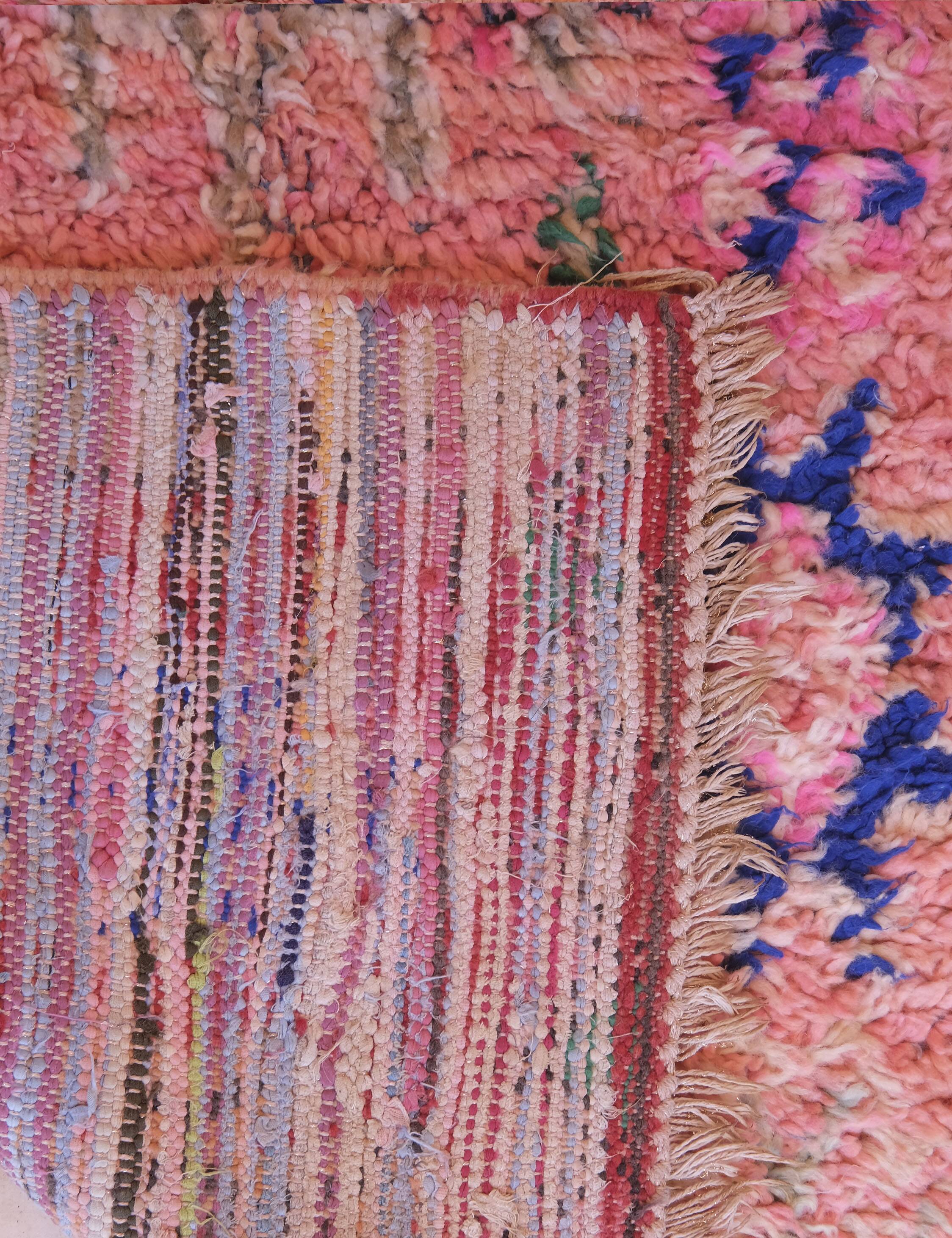 Pink Berber rug - 272 x 107 cm
