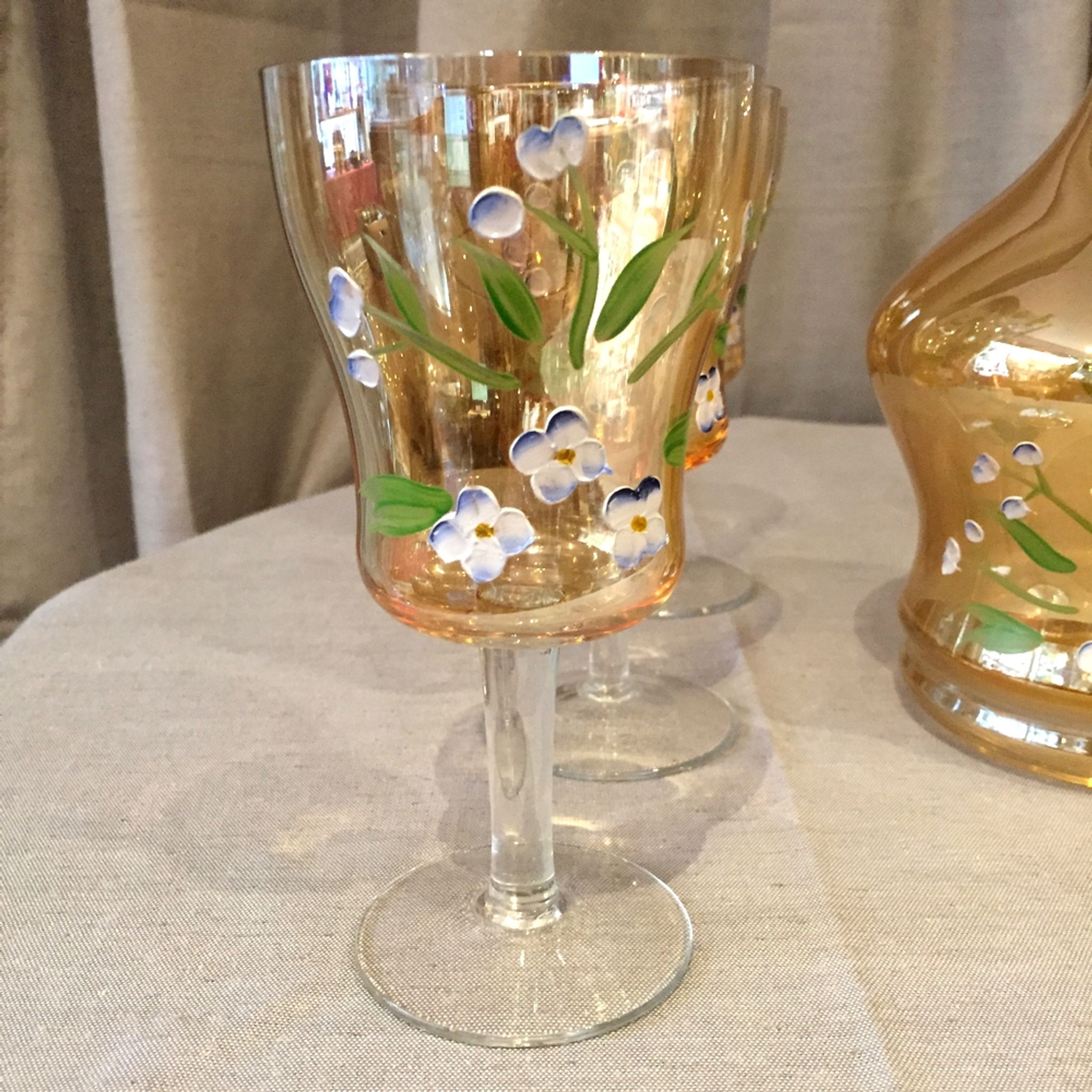 Service of 6 glasses and 1 carafe painted glass and enamel decorated with small flowers