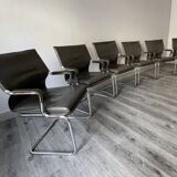 Set of 6 Uno chairs in grey leather on tubular chrome cantilevered frames