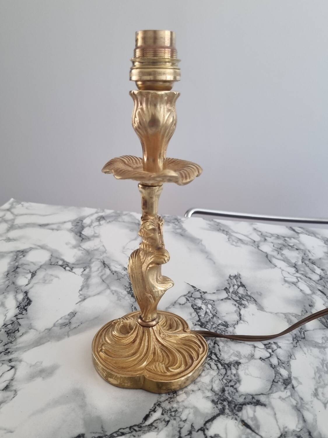 Vintage gold lamp base