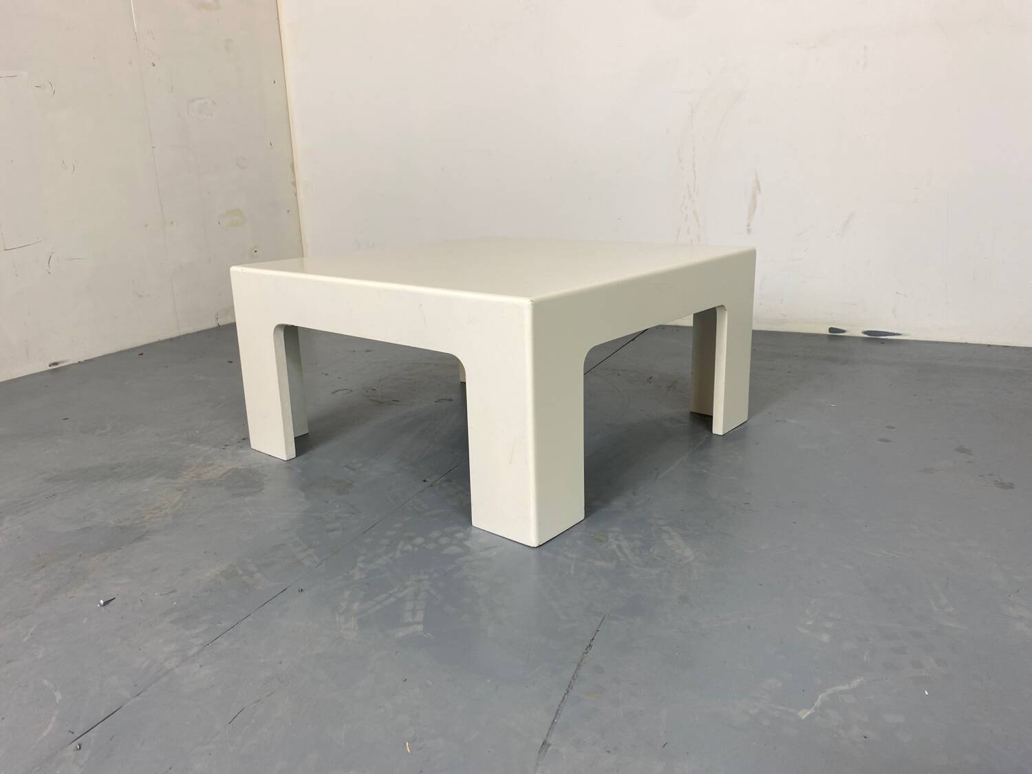 Space Age White Coffee Table 1970s