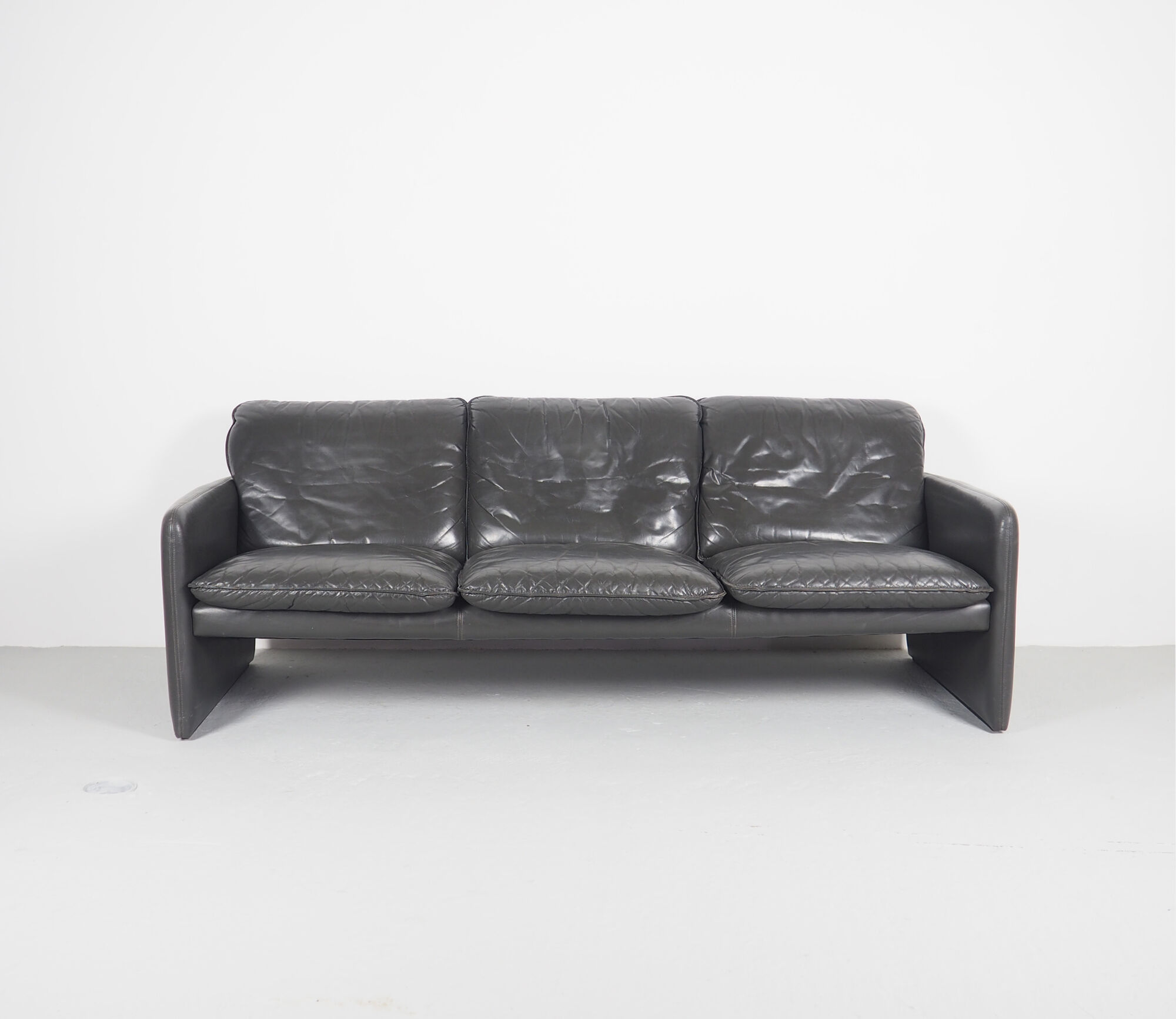 Vintage grey leather sofa from Leolux, 1980