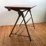 Drawing table