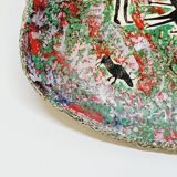 Assiette décorative en céramique émaillée plâtre  décor chasse préhistorique