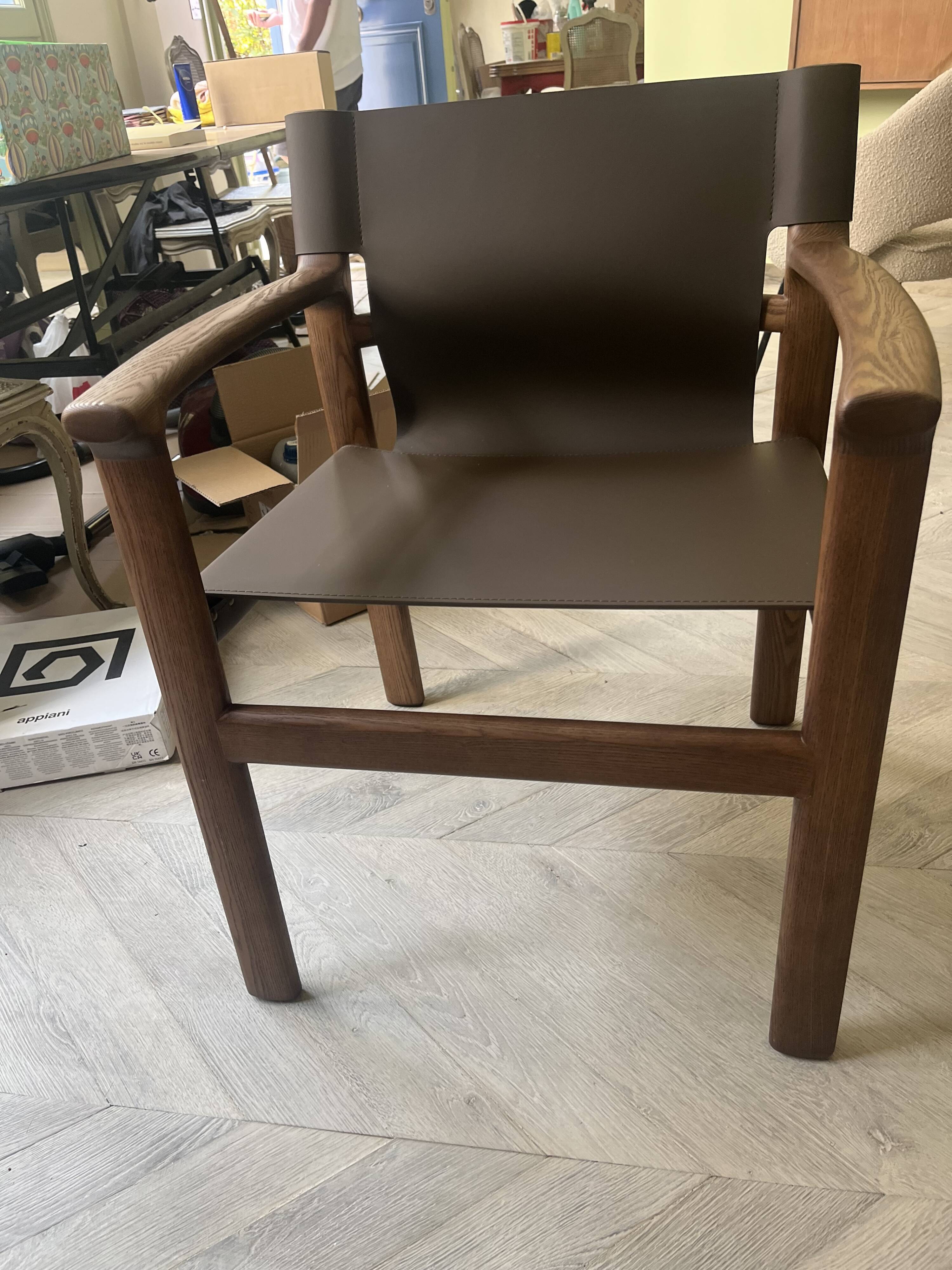 Leather and ash armchair in walnut brown (new)