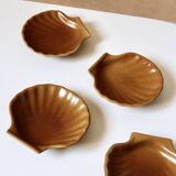 4 caramel shell cups