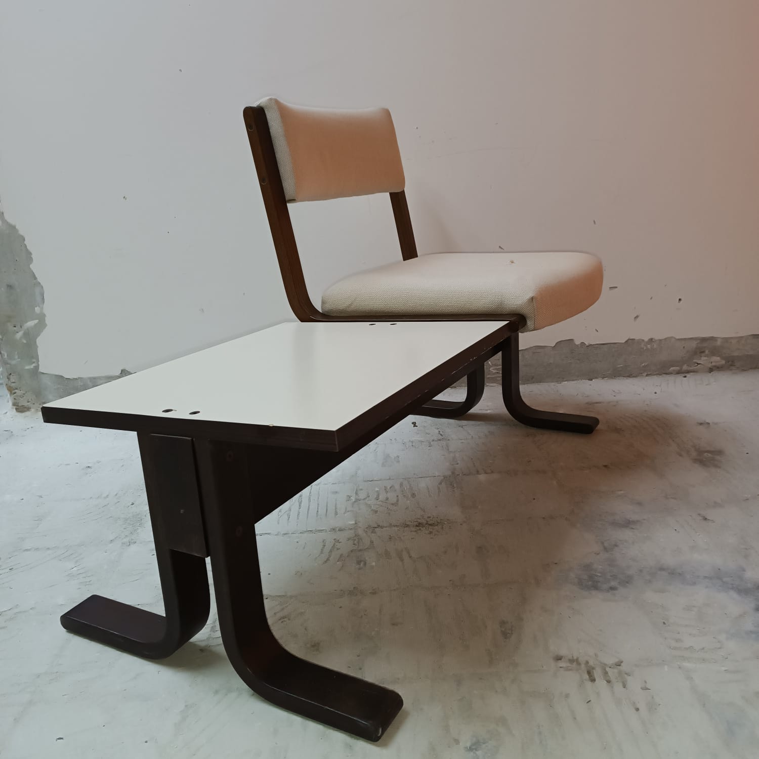 Chair + table on beam vintage 80s
