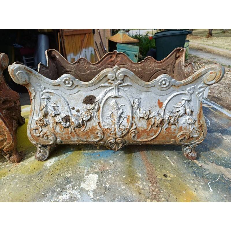 Pair of enamelled cast iron planters from 1900 from Charleville-Mézières