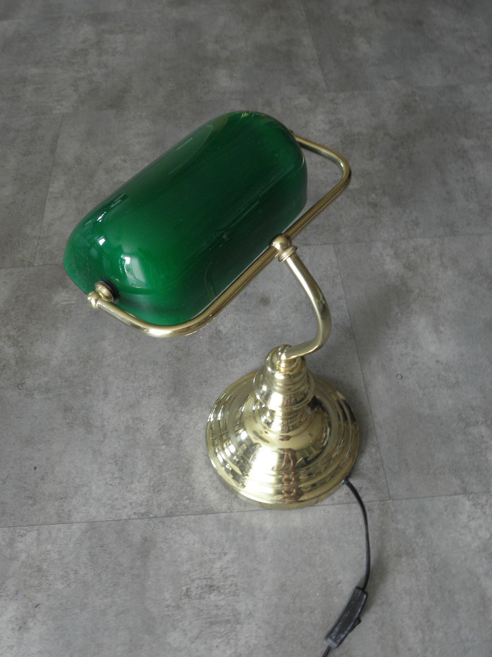 Green Glass Bankers Lamp