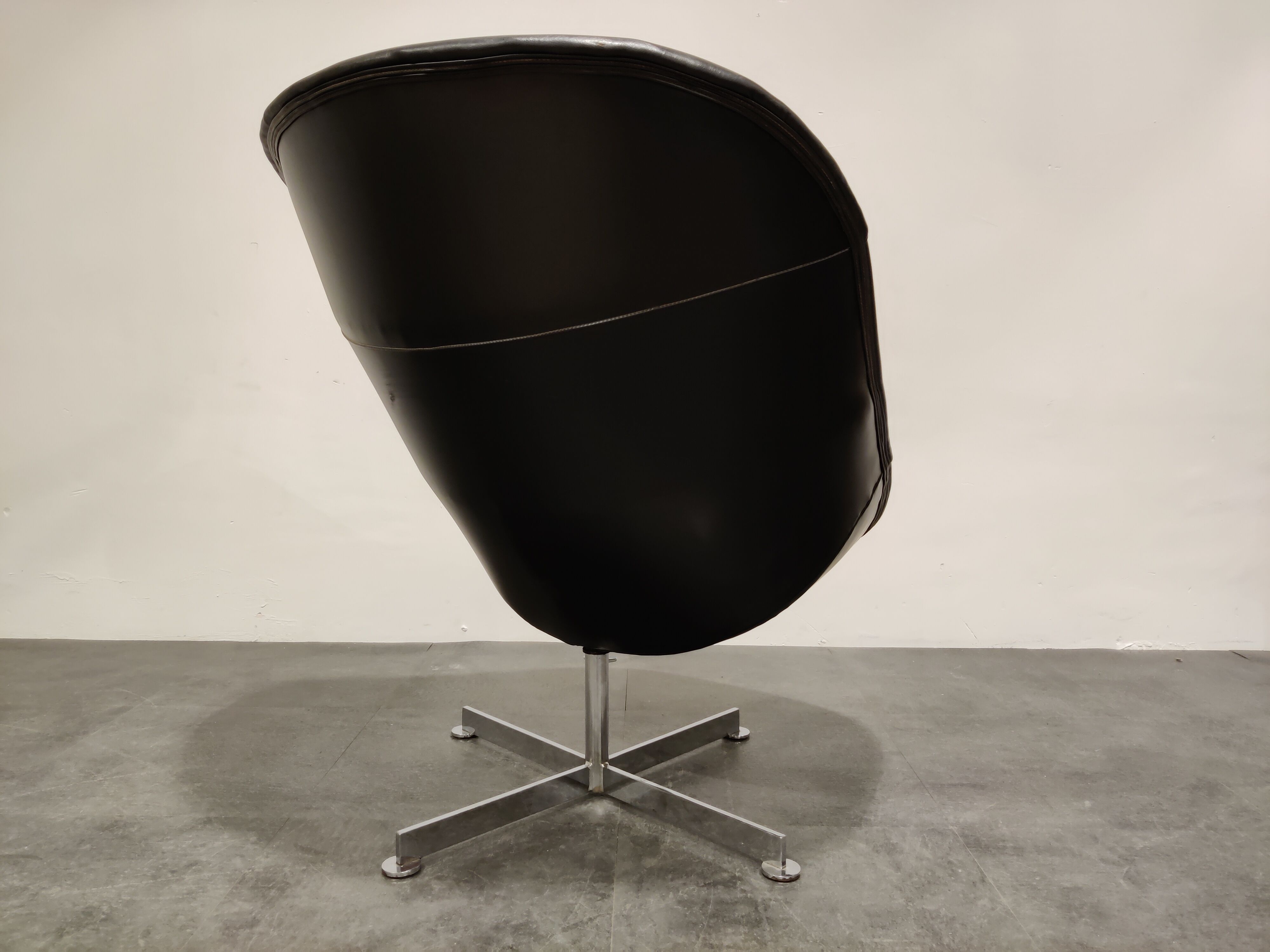 Vintage swivel chair by Rudolf Wolf for Rohé Noordwolde, 1960