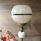 Lampe art déco 1930 laiton, albâtre, globe verre de Clichy rose