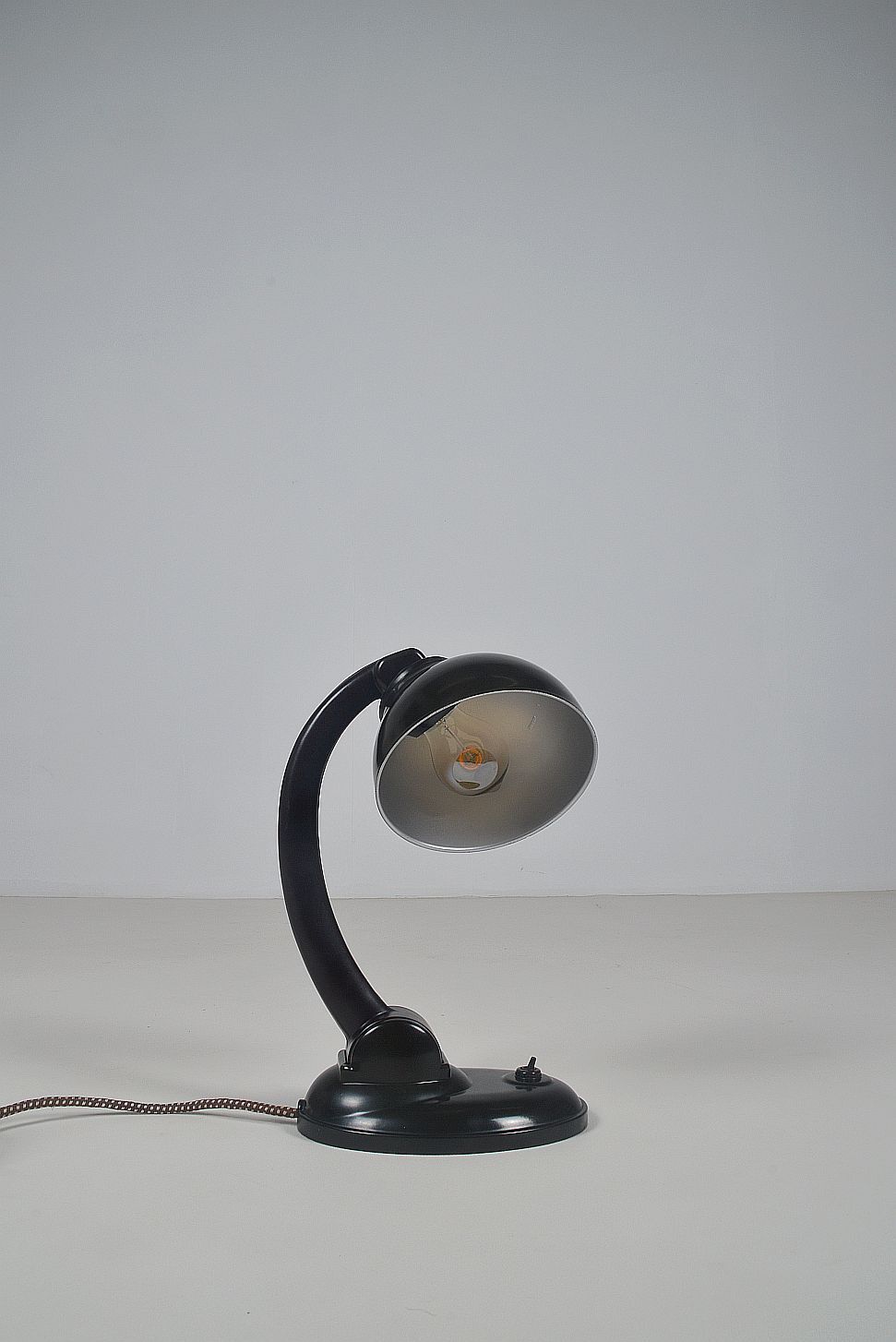 Bakelite lamp '11126' designed by Eric Kirkman Cole, 1930s