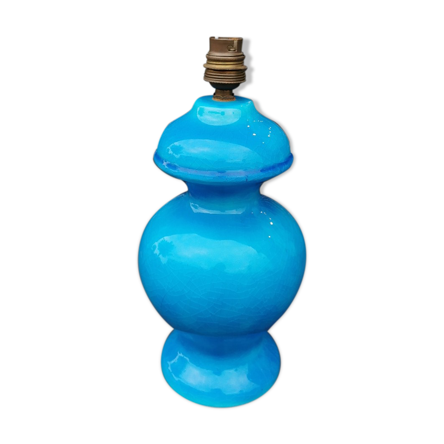 Cracked ceramic vintage lamp foot