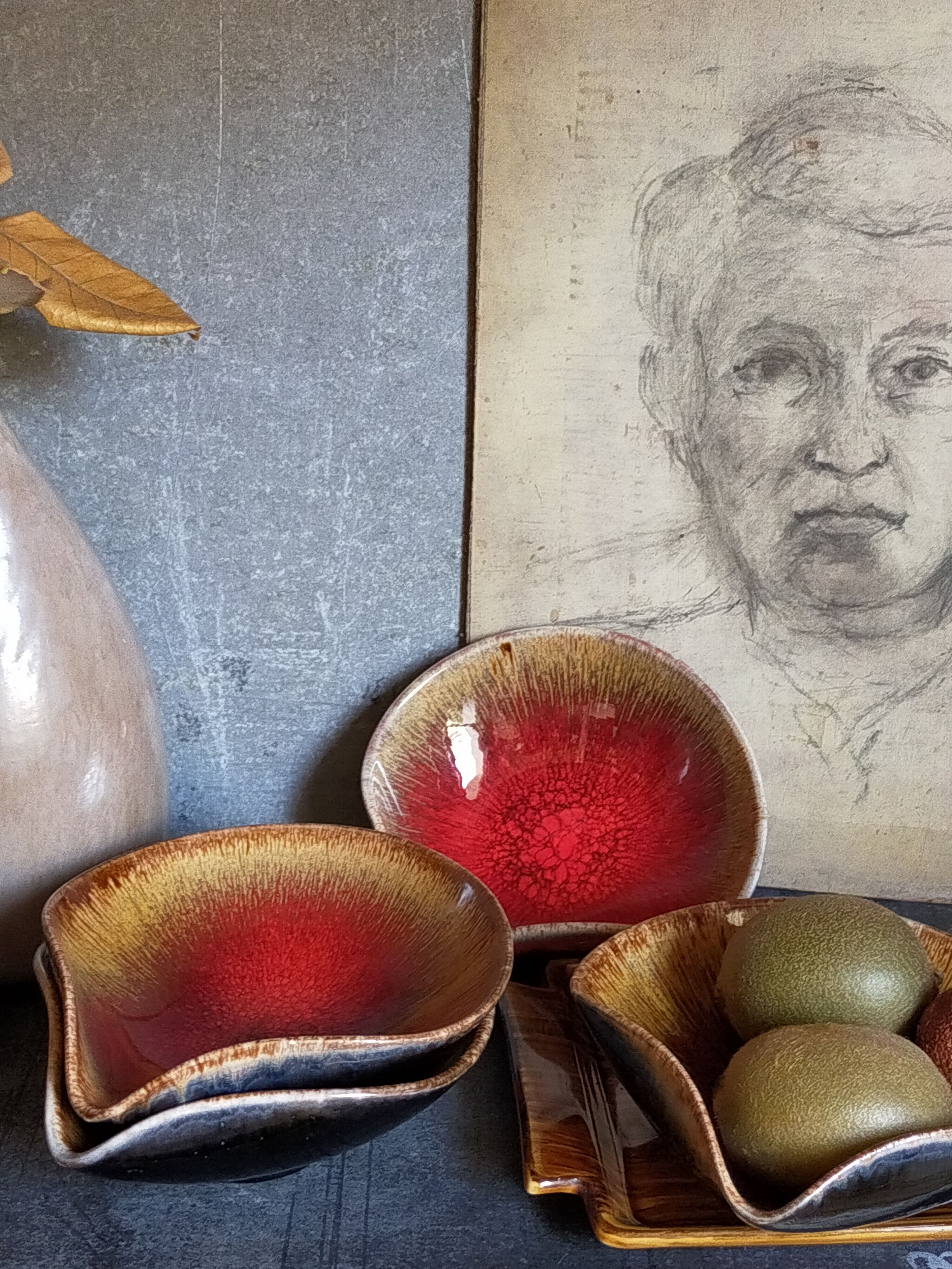 Four bowls free-form cups with French metal enamel