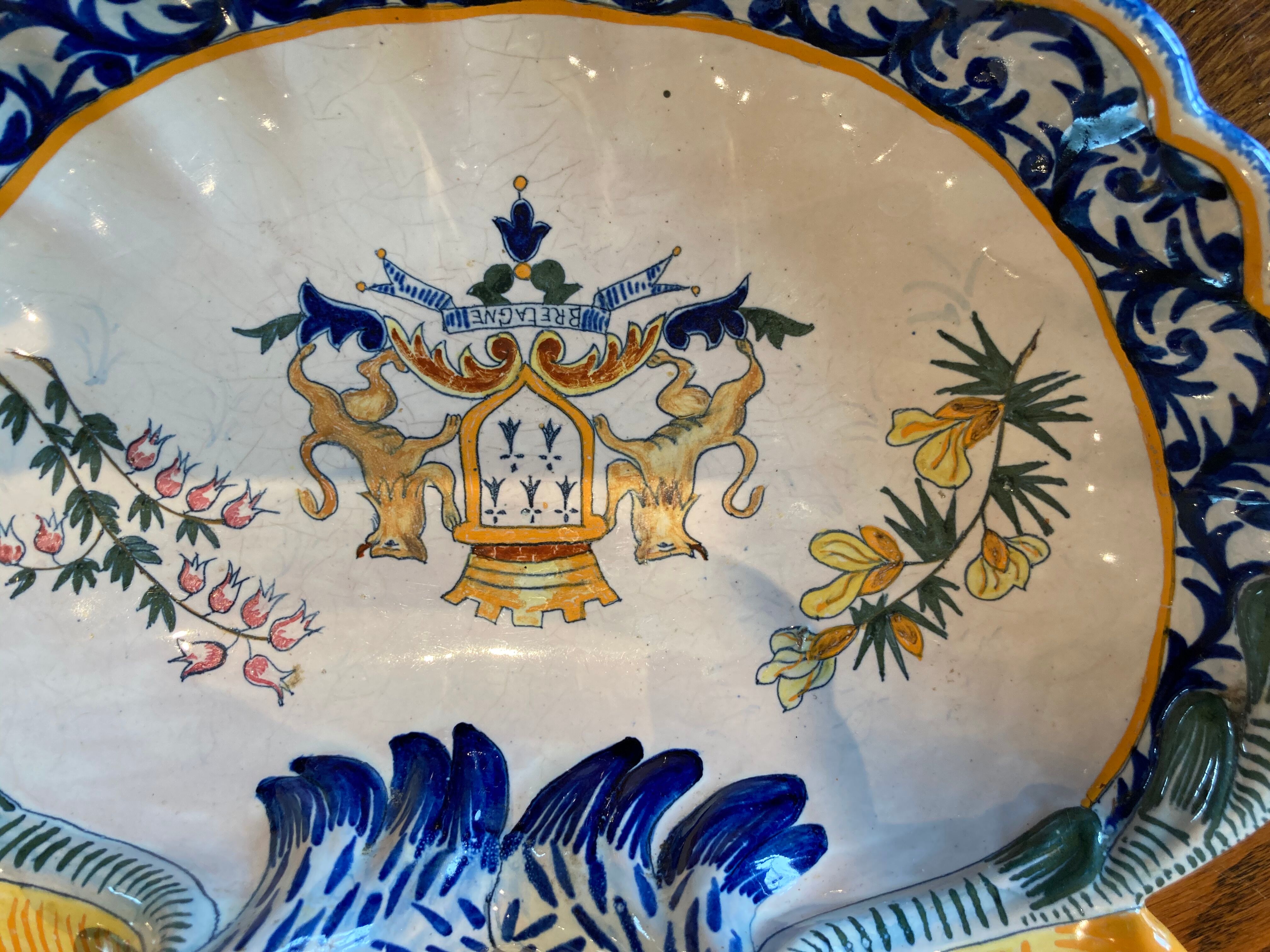 Quimper Ceramic Servant