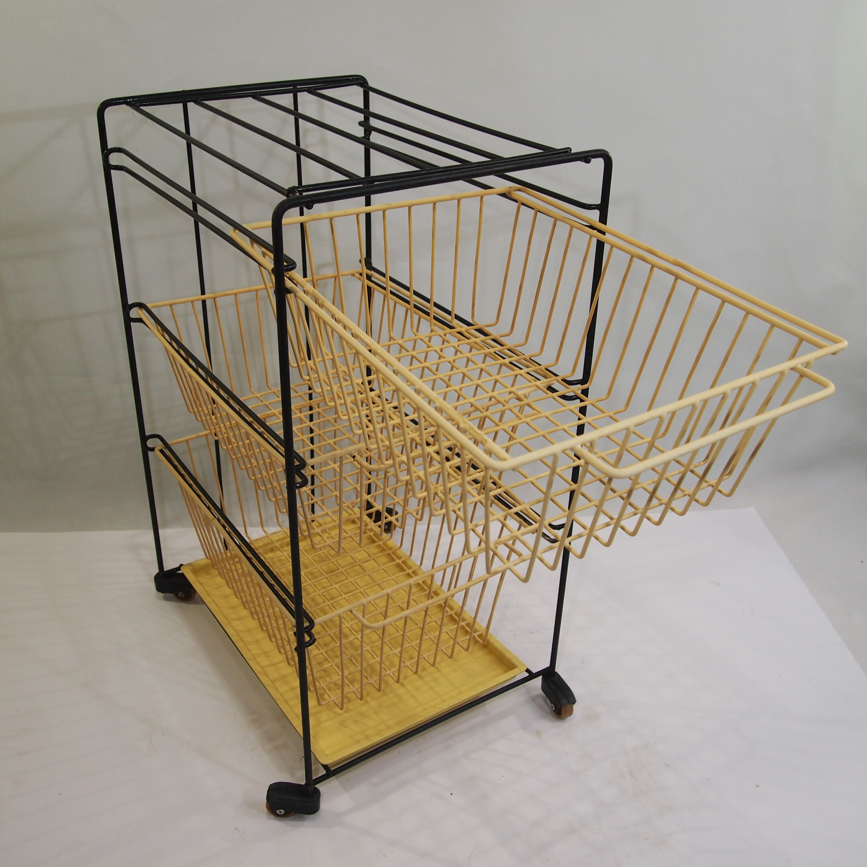 Vegetable dessert NIC'/vintage