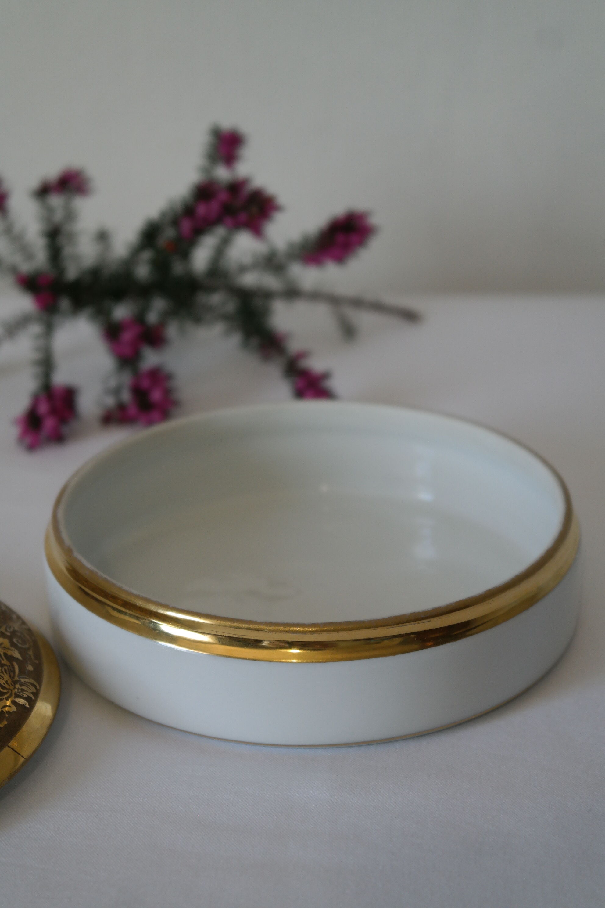Limoges porcelain round box