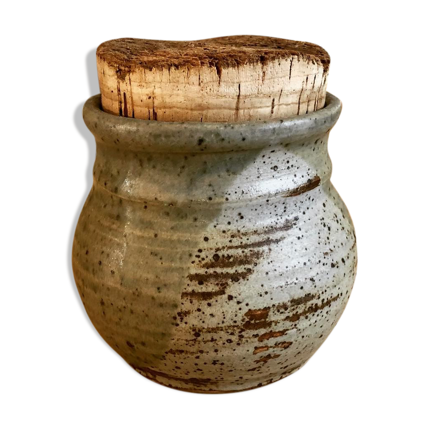 Sandstone pot