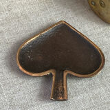 Cendrier en bronze, en forme de pique  