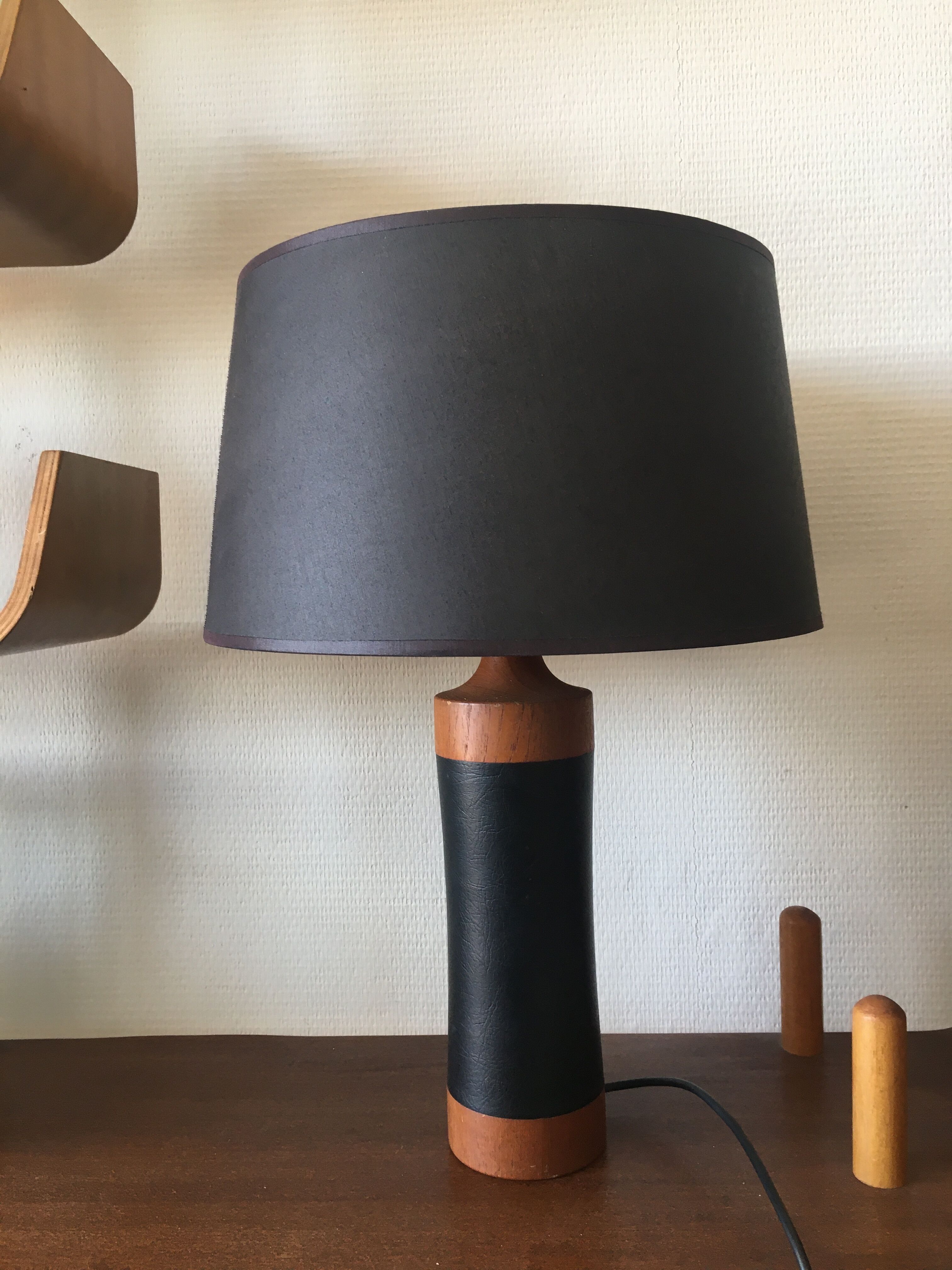 Scandinavian Teak an Leather Mid-Century Table Lamp, 1950s
