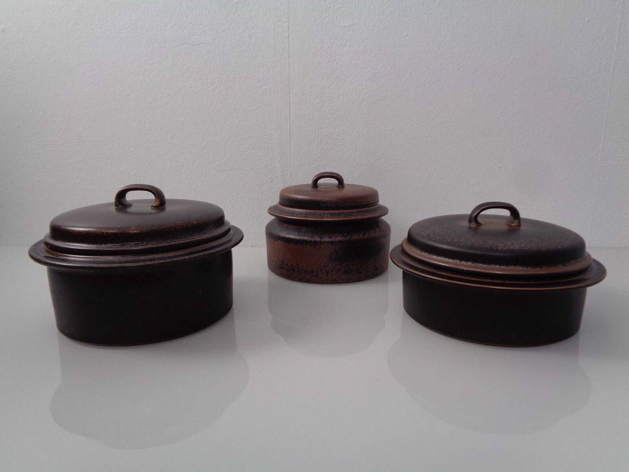 Finnish Ruska Soup Bowls with Lids by Ulla Procope for Arabia, Set of 3, 1960s, Set of 3
