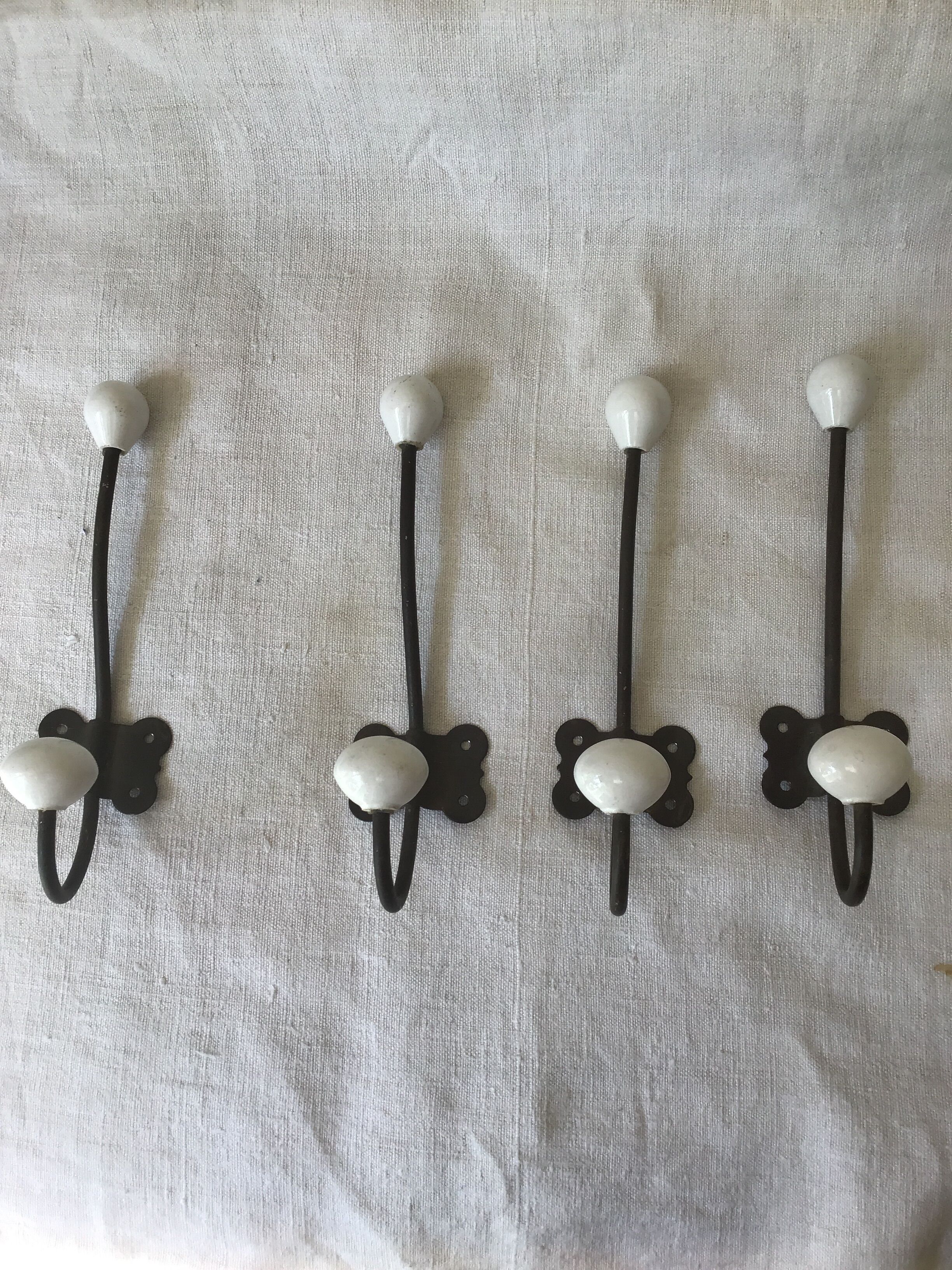 Lot of 4 old ceramic pads
