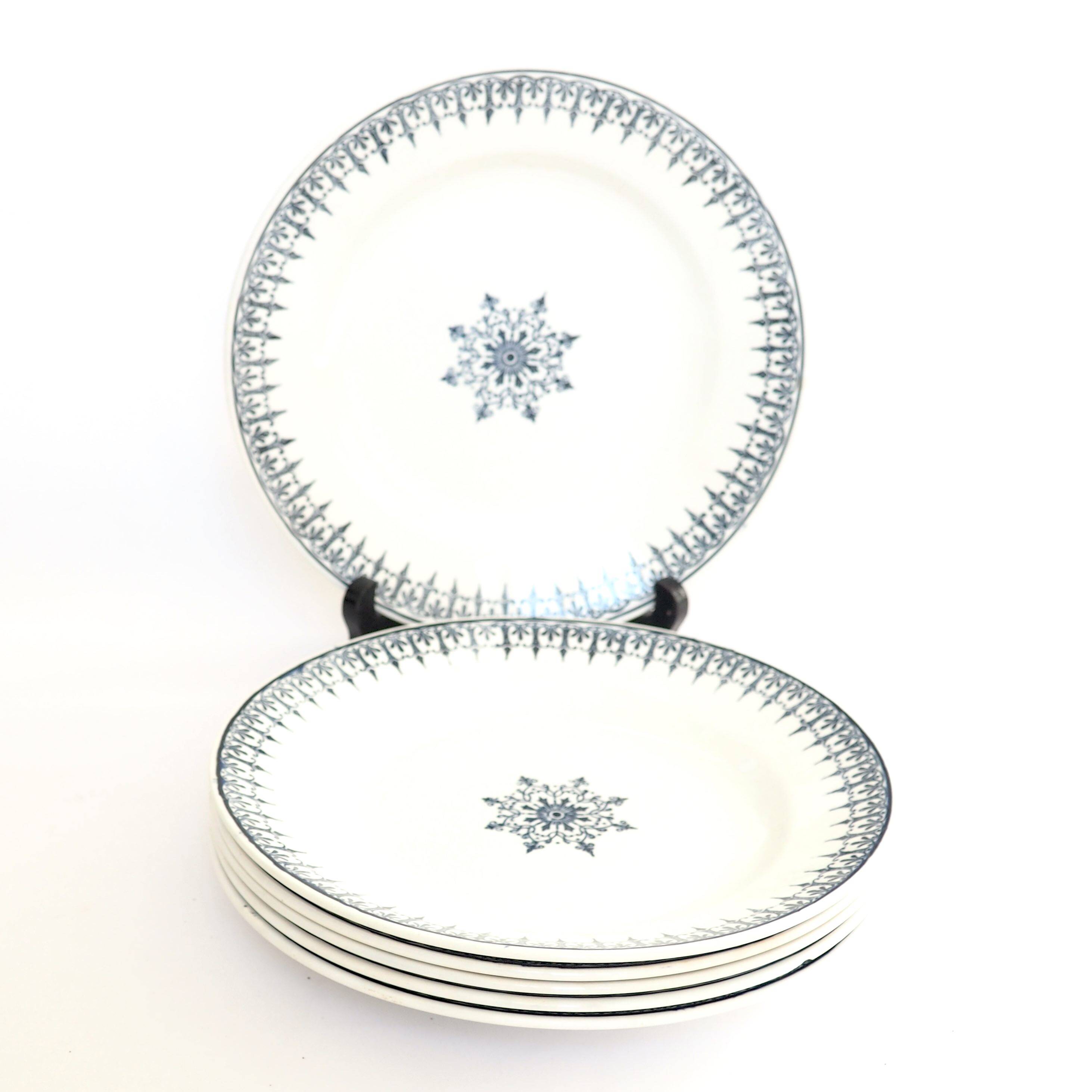 6 assiettes en terre de fer bleue