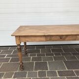 Farmhouse table