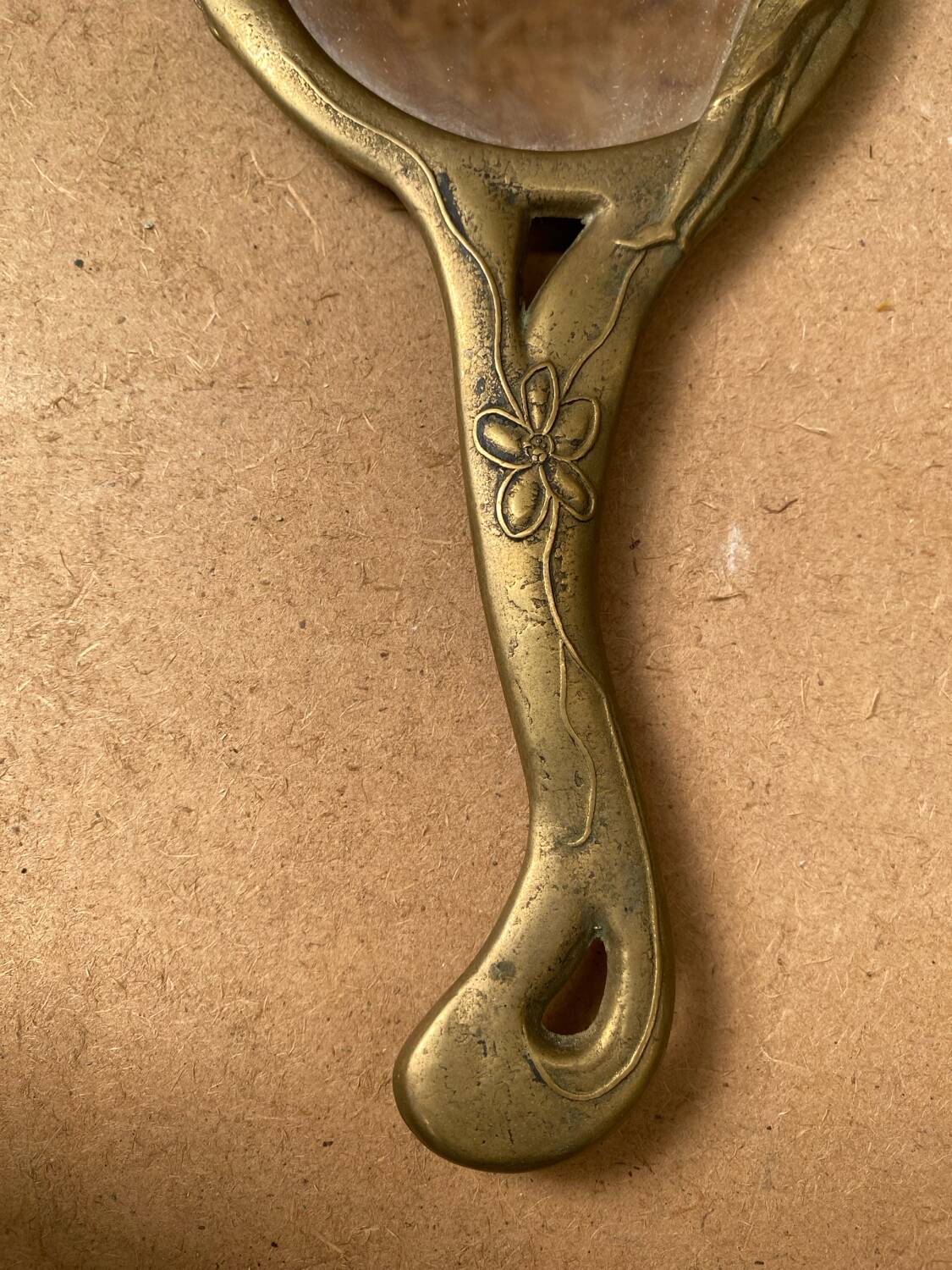 Antique art nouveau mirror face a main gilded bronze vintage flower decor