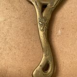 Ancien miroir art nouveau face a main bronze doré décor fleurs vintage